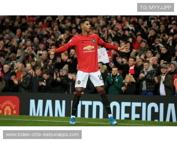 拉什福德外围远距劲射破网